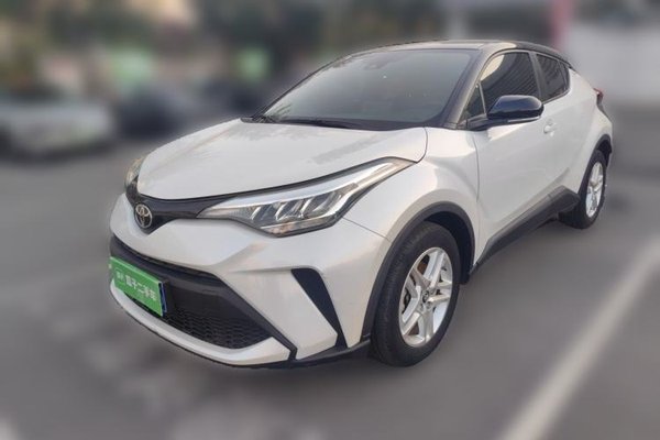 Toyota C-HR · 2022 год