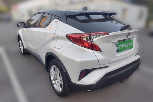Toyota C-HR 2022, 26900 км, за 12741 USD