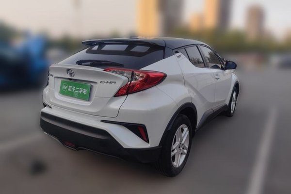 Toyota C-HR 2022, 26900 км, за 12741 USD - фото 6