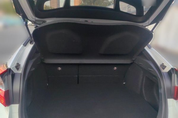 Toyota C-HR 2022, 26900 км, за 12741 USD - фото 20