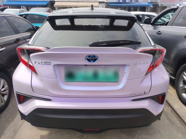 Toyota C-HR EV 2020, 75000 км, за 10589 USD