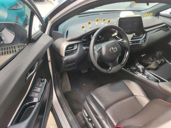 Toyota C-HR EV 2020, 75000 км, за 10589 USD - фото 15