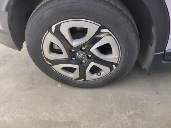 Toyota C-HR EV 2020, 75000 км, за 10589 USD - фото 11