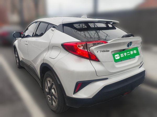 Toyota C-HR EV 2020, 55000 км, за 11813 USD