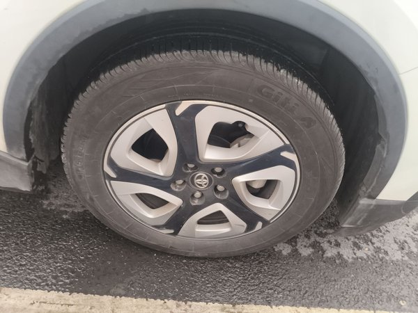 Toyota C-HR EV 2020, 55000 км, за 11813 USD