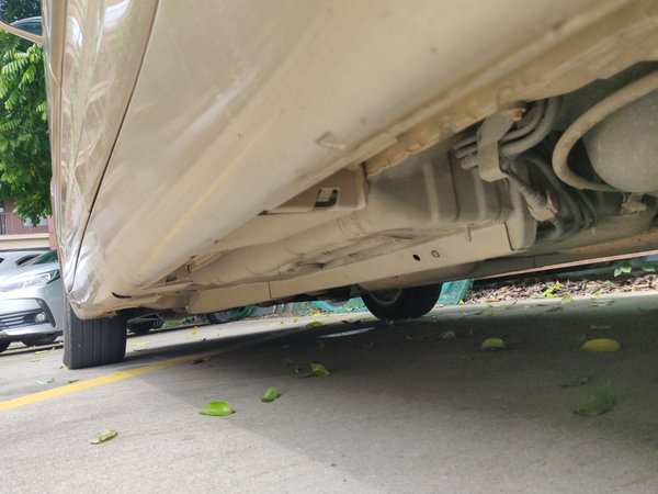 Toyota Camry 2010 200G Luxury Edition, 2010 года