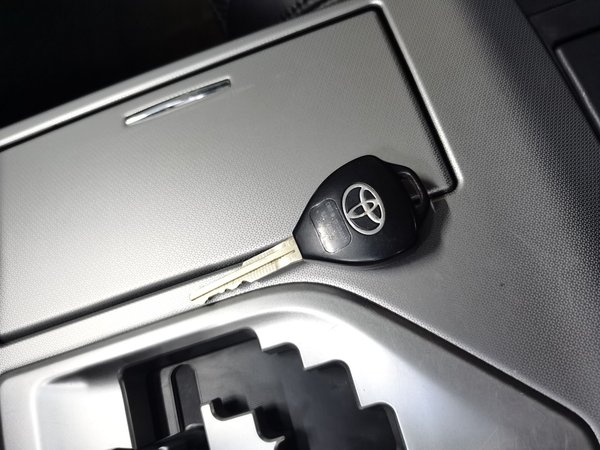 Toyota Camry 2012, 130600 км, за 9390 USD - фото 16