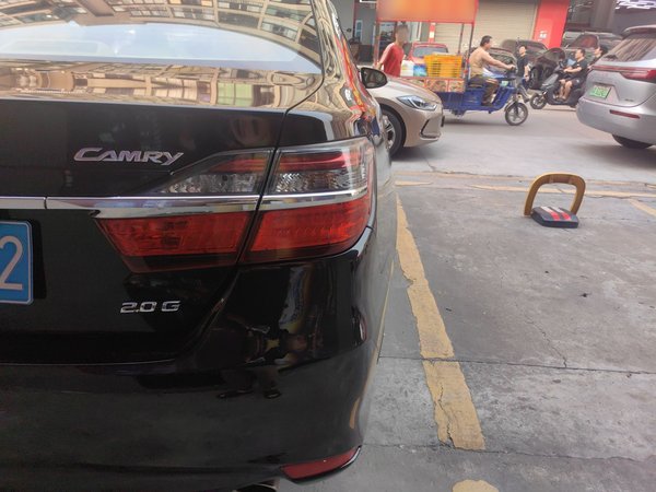 Toyota Camry 2015, 111000 км, за 11269 USD - фото 6