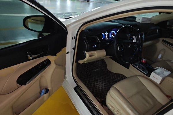 Toyota Camry 2015, 147700 км, за 8715 USD - фото 17