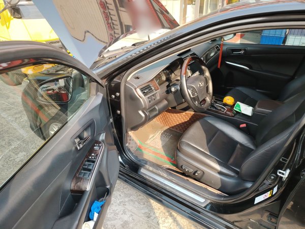Toyota Camry 2016, 95100 км, за 11442 USD - фото 17