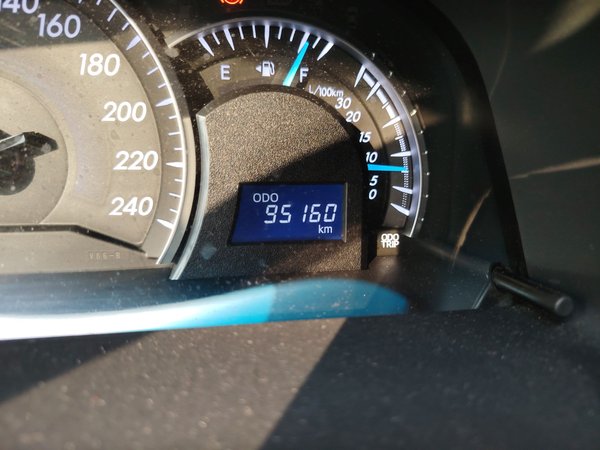 Toyota Camry 2016, 95100 км, за 11442 USD - фото 13