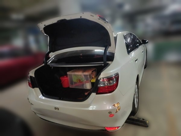 Toyota Camry 2016, 100800 км, за 10768 USD - фото 16