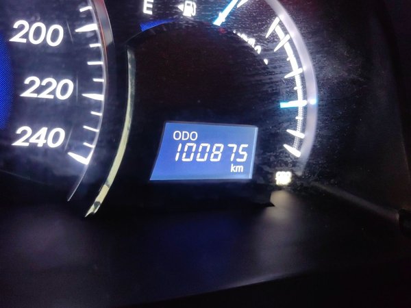 Toyota Camry 2016, 100800 км, за 10768 USD - фото 9