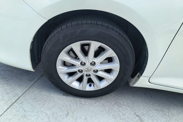 Toyota Camry 2016, 74500 км, за 10132 USD - фото 7