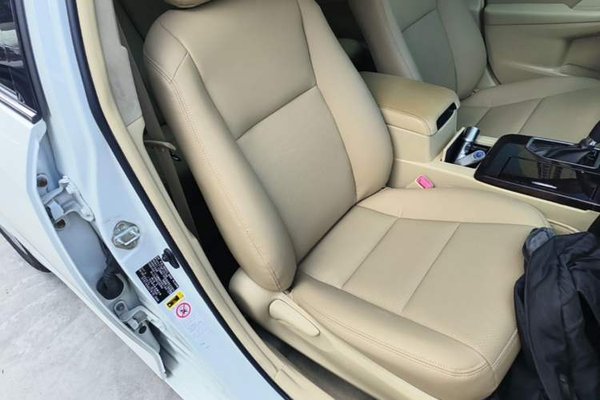 Toyota Camry 2016, 74500 км, за 10132 USD - фото 27