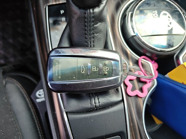 Toyota Camry 2018, 104700 км, за 13457 USD - фото 9