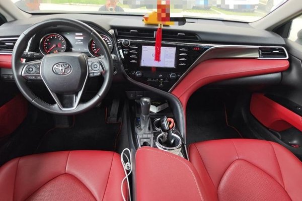Toyota Camry 2018, 69400 км, за 14240 USD
