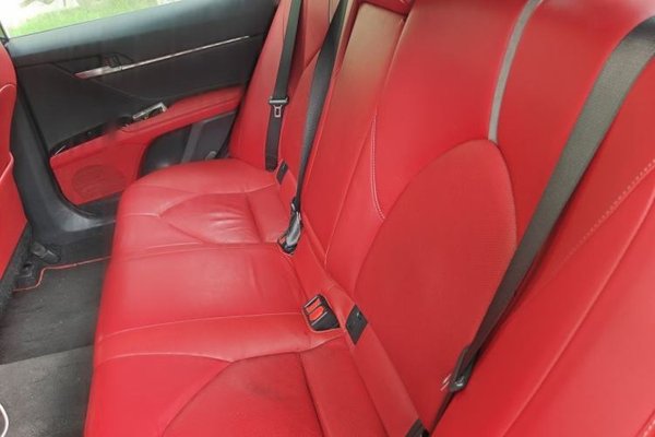 Toyota Camry 2018, 69400 км, за 14240 USD