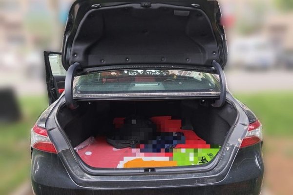 Toyota Camry 2018, 69400 км, за 14240 USD - фото 2