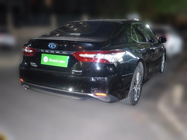 Toyota Camry · 2018 год