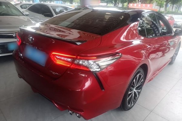 Toyota Camry 2018, 94600 км, за 14138 USD - фото 6
