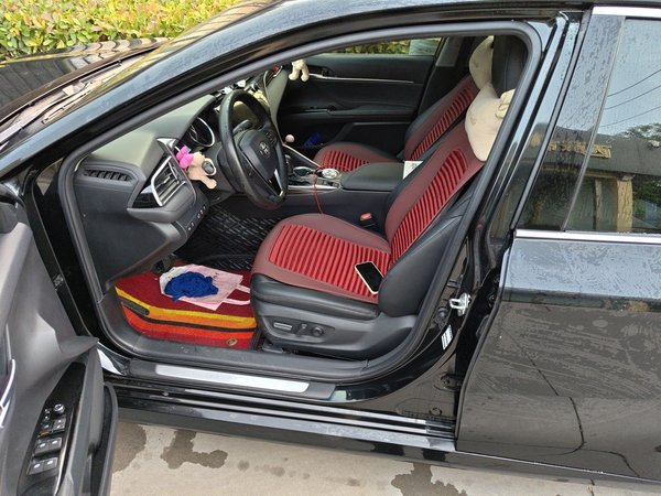 Toyota Camry 2019, 57200 км, за 13203 USD - фото 17