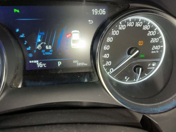 Toyota Camry 2019, 59100 км, за 15891 USD - фото 13