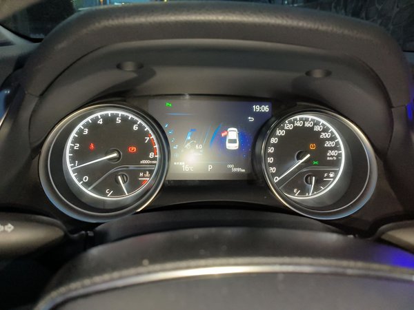 Toyota Camry 2019, 59100 км, за 15891 USD - фото 18