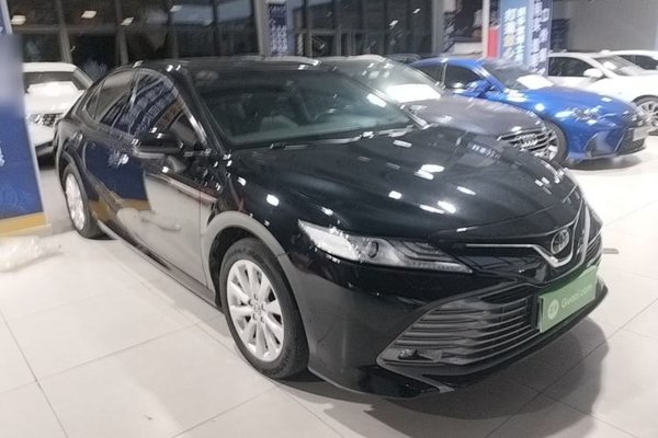 Toyota Camry 2019, 60000 км, за 15211 USD