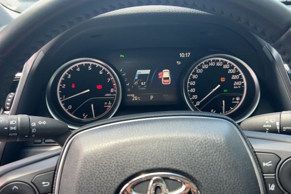 Toyota Camry 2019, 60000 км, за 15211 USD - фото 19