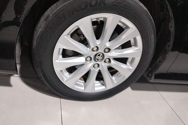 Toyota Camry 2019, 60000 км, за 15211 USD - фото 10
