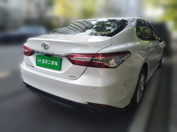 Toyota Camry · 2019 год