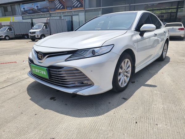 Toyota Camry 2019, 71400 км, за 15941 USD - фото 8