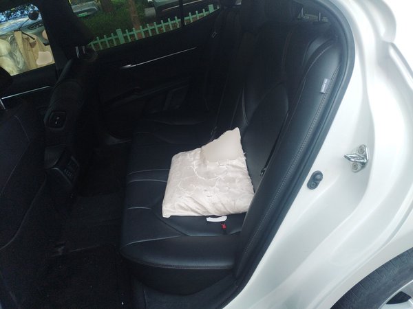 Toyota Camry 2019, 71400 км, за 15941 USD - фото 11