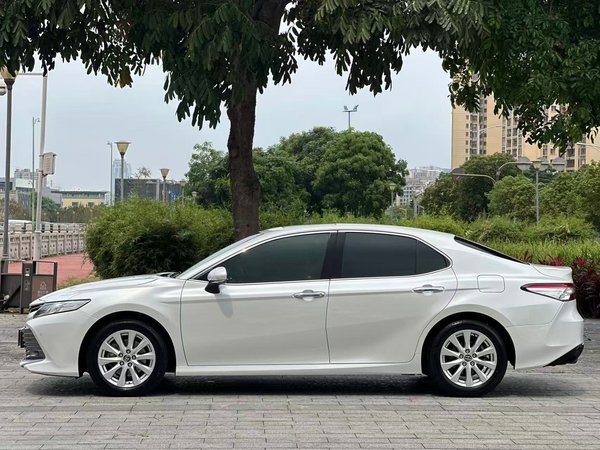 Toyota Camry 2019, 75300 км, за 15136 USD - фото 9