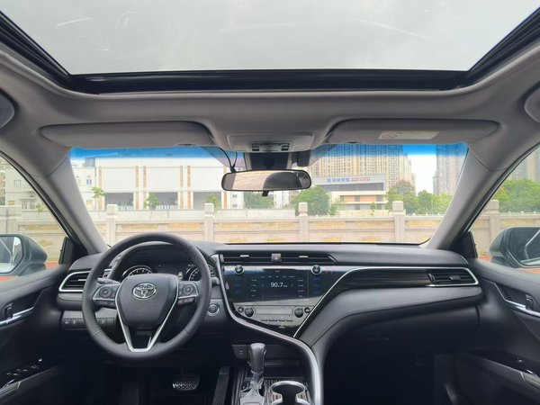 Toyota Camry 2019, 75300 км, за 15136 USD - фото 22