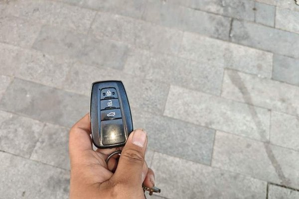 Toyota Camry 2019, 98600 км, за 15258 USD - фото 9