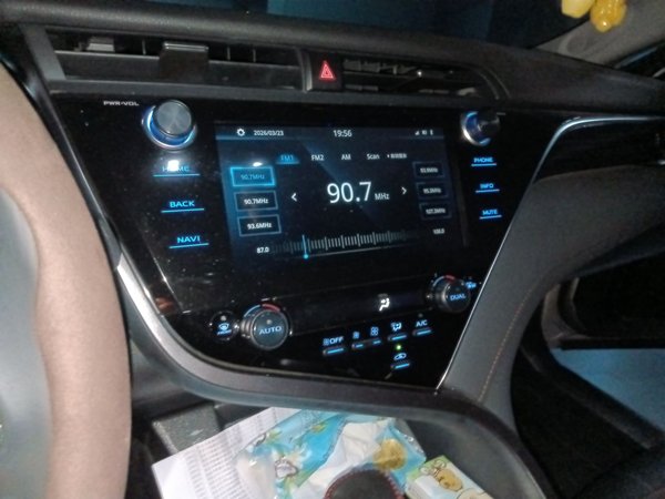 Toyota Camry 2019, 98200 км, за 15447 USD - фото 10