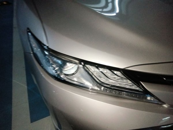 Toyota Camry · 2019 год