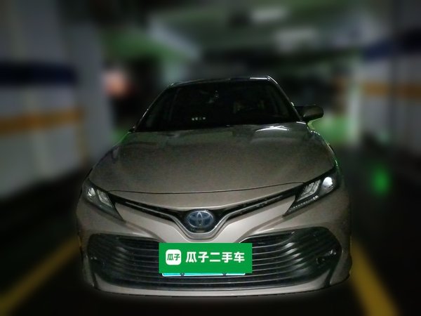 Toyota Camry · 2019 год