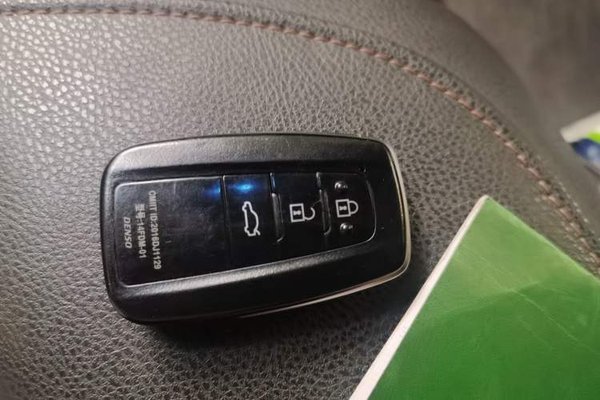 Toyota Camry 2019, 133200 км, за 13410 USD - фото 9