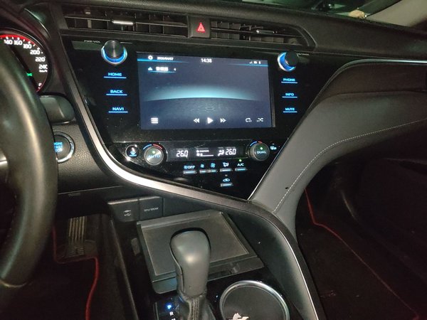 Toyota Camry 2019, 48100 км, за 18423 USD - фото 12