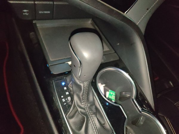 Toyota Camry 2019, 48100 км, за 18423 USD - фото 13