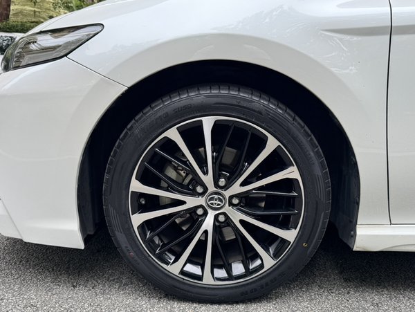 Toyota Camry 2019, 48400 км, за 18475 USD