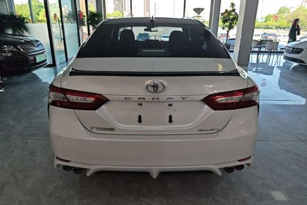 Toyota Camry 2021, 36300 км, за 18303 USD