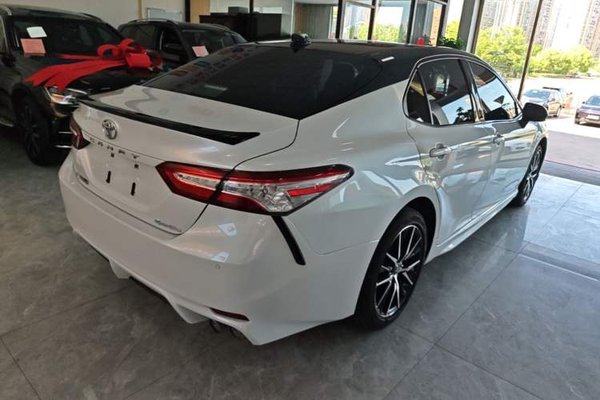 Toyota Camry 2021, 36300 км, за 18303 USD - фото 6
