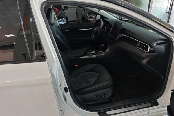 Toyota Camry 2021, 36300 км, за 18303 USD - фото 23