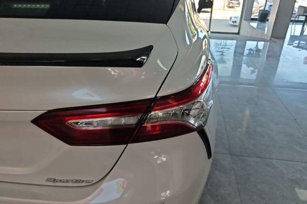 Toyota Camry 2021, 36300 км, за 18303 USD - фото 7