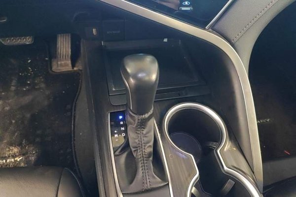 Toyota Camry 2021, 46000 км, за 18030 USD - фото 8