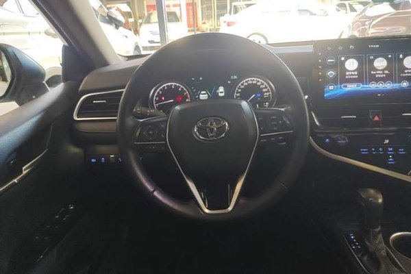 Toyota Camry 2021, 46000 км, за 18030 USD